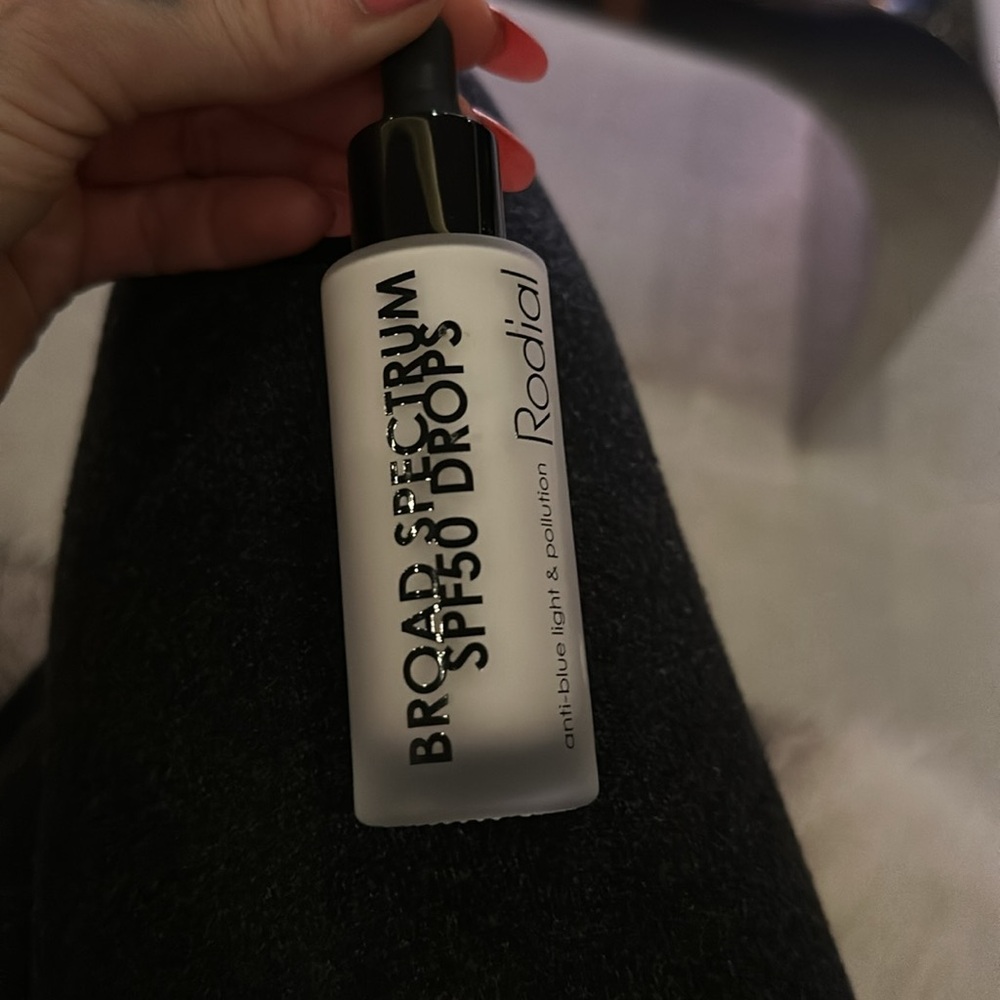 Rodial Broad Spectrum SPF 50 Drops Anti Blue Light & Pollution 31ml. Authentic - Picture 4 of 4